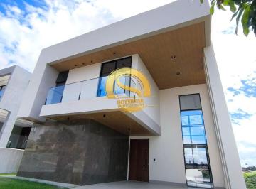 Casa · 346m² · 4 Quartos · 4 Vagas · Excelente casa no condominio Alphaville Mirante com piscina e 4 suítes.