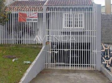 Casa · 95m² · 3 Quartos · 3 Vagas · Casa com 3 dormitórios sendo 1 suíte. <br