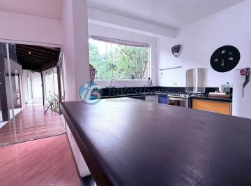 Casa · 192m² · 3 Quartos · 8 Vagas · Ótima residência com 229,40 m2 e terreno de 540,0