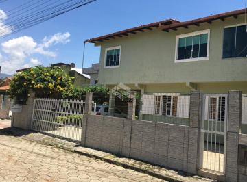 258942_i0Rh6V9TSRuF584XU2_2589426390aeb496f14.jpg · Casas à venda com 340 m² no centro de Garopaba.