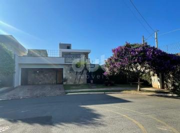 0 · casa à venda em Golden Park