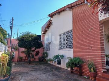0 · Casa com 3 Quartos e 3 banheiros à Venda, 230 m² por R$ 2.000.000