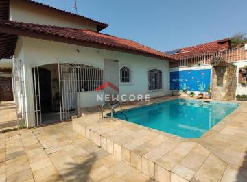 Casa · 229m² · 6 Quartos · 6 Vagas · Casa em  Rua Curitiba - Jardim Ribamar - Peruíbe/SP