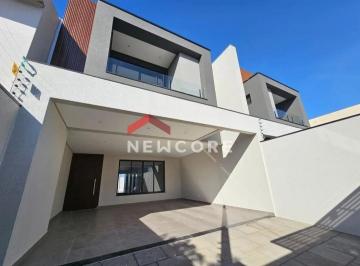 Casa · 230m² · 3 Quartos · 3 Vagas · Sobrado em  Rua do Comércio - Maria Luiza - Cascavel/PR
