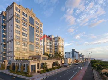 Apartamento · 205m² · 3 Quartos · 2 Vagas · Apartamento em Avenida Prefeito Cirino Adolfo Cabral - Centro - Navegantes/SC