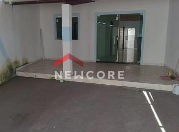 Casa · 95m² · 4 Quartos · 2 Vagas · Casa em  Travessa Leopoldo Coelho - Arembepe (Abrantes) - Camaçari/BA