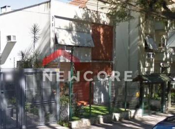 Casa · 220m² · 3 Quartos · 1 Vaga · Casa em Rua Tenente-Coronel Fabrício Pilar - Mont Serrat - Porto Alegre/RS