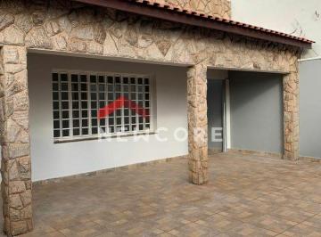 Casa · 252m² · 3 Quartos · 2 Vagas · Casa em Rua Pedro Camargo Neves - Rosário - Pirassununga/SP