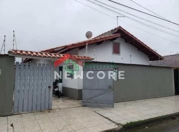 Casa · 64m² · 2 Quartos · 3 Vagas · Casa em  Avenida Maria Albertina - Verde Mar - Itanhaém/SP