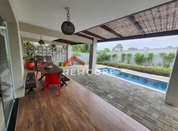 Casa · 290m² · 3 Quartos · 3 Vagas · Casa de condomínio em Rua Caraíva - Alphaville (Abrantes) - Camaçari/BA
