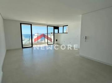 Apartamento · 130m² · 3 Quartos · 3 Vagas · Apartamento em Rua 313 B - Meia Praia - Itapema/SC
