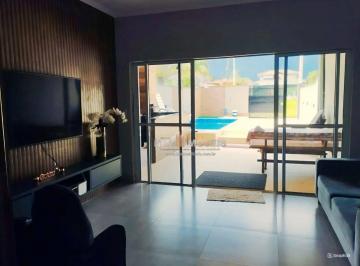 a45087e09aae8dccd10476bbccbb34920237f944 · Vendo ou permuto linda casa térrea com 3 suítes, piscina, espaço gourmet , no condomínio Morada da P