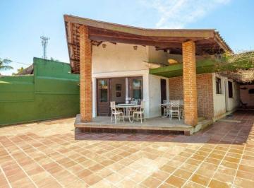 f52fb7ab62f48adb329eb7bda5c148dddd2c06de · Casa com 3 dormitórios à venda, 196 m² por R$ 800.000,00 - Praia de Pernambuco - Guarujá/SP