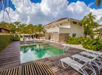 7358f612152d2cc0c8bc937c7c1d4db3b6484fe8 · Casa com 9 dormitórios à venda, 583 m² por R$ 6.000.000,00 - Acapulco - Guarujá/SP