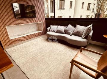 Apartamento · 58m² · 1 Quarto · 1 Vaga · Apartamento 1 dormitório com sacada 57,76m², 1 vaga, no Centro de Gramado.