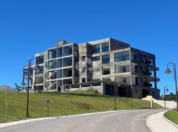 57393_iesOF5X5_5739366281d4791ff6.jpg · Apartamento 3 suítes, 288m² privativos, 4 vagas de garagem em condomínio com completa infra