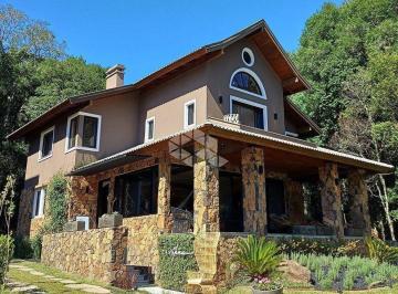 243671_i11j43y49p_24367167f6d54385424.jpg · Casa 04 dormitórios, 292m² privativos, no Saint Moritz, em Gramado