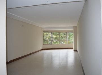 120892_i19a949bECoi5890yr_1208925e444965b5112.jpg · Apartamento 3 dormitórios, 144m² privativos, 2 vagas, no Centro de Gramado