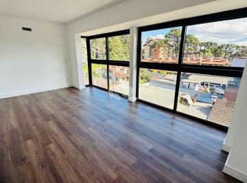 250770_iCtn72QpNbIudCt515T4U_25077066f70806cbd9e.jpg · Apartamento com 2 suítes, 125,96m² privativos, 1 vaga, no Centro de Gramado