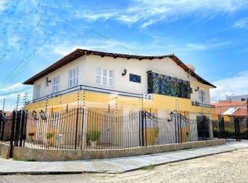 a6caeb42acb0b83501eae173b0a9335093f3db33 · Casa com 8 dormitórios à venda, 354 m² por R$ 1.100.000,00 - Dionisio Torres - Fortaleza/CE