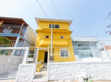 Casa · 300m² · 6 Quartos · 2 Vagas · Casa à Venda - Medianeira, 6 Quartos, 300 m² - Porto Alegre