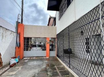 629d9947cdf4370d57864ba10e718ad88cecbc5b · Casa no Guararapes com 5 dormitórios à venda, 230 m² por R$ 790.000 - Guararapes - Fortaleza/CE