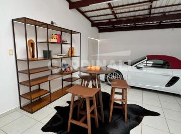 Casa · 240m² · 3 Quartos · 5 Vagas · Casa Condomínio em São Carlos