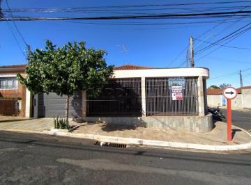 FACHADA · Casa Padrão em Araraquara