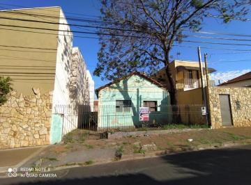 FACHADA · Casa Padrão em Araraquara
