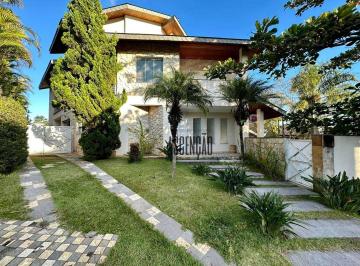 cd1c269cced98e5e02e5fd8ec44257fe83c0fee2 · Casa com 4 dormitórios à venda, 534 m² por R$ 3.195.000,00 - Condomínio Arujá 5 - Arujá/SP