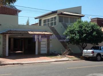 Casa · 309m² · 4 Quartos · 2 Vagas · Casa em Santos Dumont - Três Lagoas