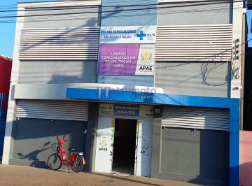 Casa · 600m² · Comercio e Residência em Centro - Três Lagoas