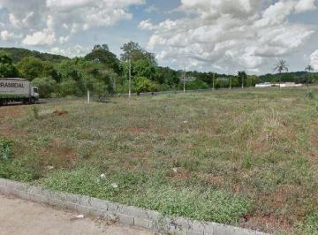 16cbd74817cc138a176178675d914ddab551551f · Área na Avenida Celso Charuri