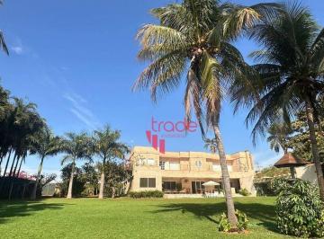 13f6721315272bf275e3e7ae8155ae37c2ed81c3 · Rancho Residencial à Venda de 05 Quartos no Bairro Centro em Miguelópolis com Piscina.