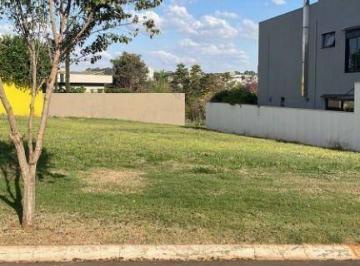 0c3361445330c083874cd47725a01c2957f8f5b4 · Lote À Venda Em Residencial Fechado com  557.50 m².