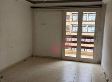 f42d0a3ad2f9f9be0d5c96569d038c7ce304e464 · Apartamento à Venda de 03 Quartos no Bairro Presidente Médici em Ribeirão Preto com Sacada.