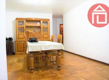 bc457366b9b4b2fd0e23cea79341cea8fb8766e2 · Casa no Centro com 4 dormitórios à venda, 236 m² por R$ 800.000 - Centro - Bragança Paulista/SP