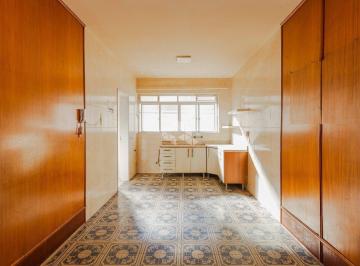 604921_iu2tq38w3Ggn7u2l29_604921685ea994b6d17.jpg · Apartamento no Bom Fim 168m²  3 dormitórios/1 suíte + dependencia e 1 vaga