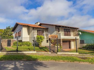 Casa · 250m² · 3 Quartos · 4 Vagas · casa3 quartos no bairro Teresópolis com vaga coberta