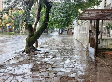 607061_iZz4Tfuq85_60706166af9300f1811.jpg · Apartamento de dois dormitórios no bairro Petropolis