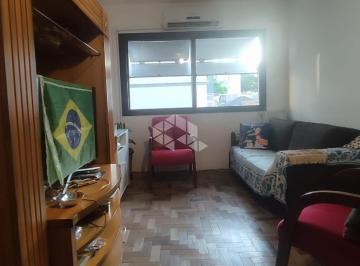 475541_i7Z1c84e2ur4jm4E8_475541656dbb6a3c877.jpg · Apartamento de 2 quartos com dependência no bairro Manini Deus.