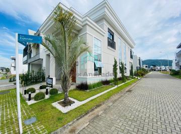 Casa · 165m² · 3 Quartos · 2 Vagas · Casa em Condomínio em Bairro Deltaville - Biguaçu, SC