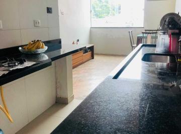 Apartamento · 90m² · 2 Quartos · Vendo em exclusividade Apartamento reformado, 90m2 , 2/4 reversível - Barra/ Salvador/Ba.