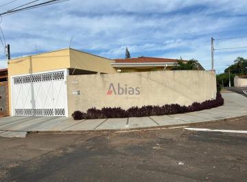 Casa · 358m² · 3 Quartos · 6 Vagas · Casa em Parque Santa Marta  -  São Carlos