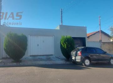 Casa · 220m² · 3 Quartos · 2 Vagas · Casa em Jardim Sao Joao Batista - São Carlos, SP