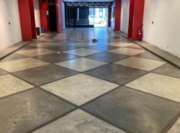 Comercial · 1600m² · Loja/Salão no Ipiranga Próximo ao Museu