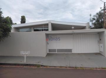Casa · 240m² · 3 Quartos · 2 Vagas · Casa em Jardim Macarengo - São Carlos, SP