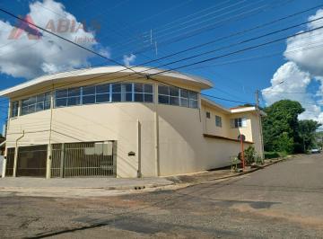 Casa · 300m² · 4 Quartos · 2 Vagas · Casa em Jardim Hikare - São Carlos, SP