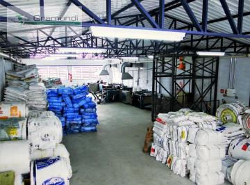 Comercial · 800m² · 3 Quartos · 5 Vagas · Galpão em Vila Vera - São Paulo