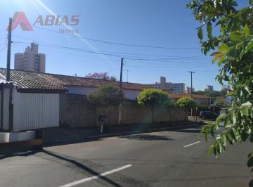 Casa · 270m² · 3 Quartos · 4 Vagas · Casa em Jardim Bandeirantes  -  São Carlos